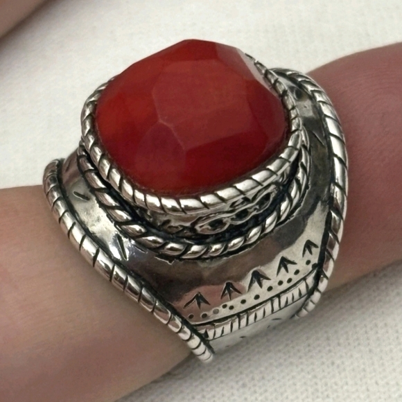Silpada 925 Sterling Silver & Red Coral Ring R2890 - Picture 2 of 10